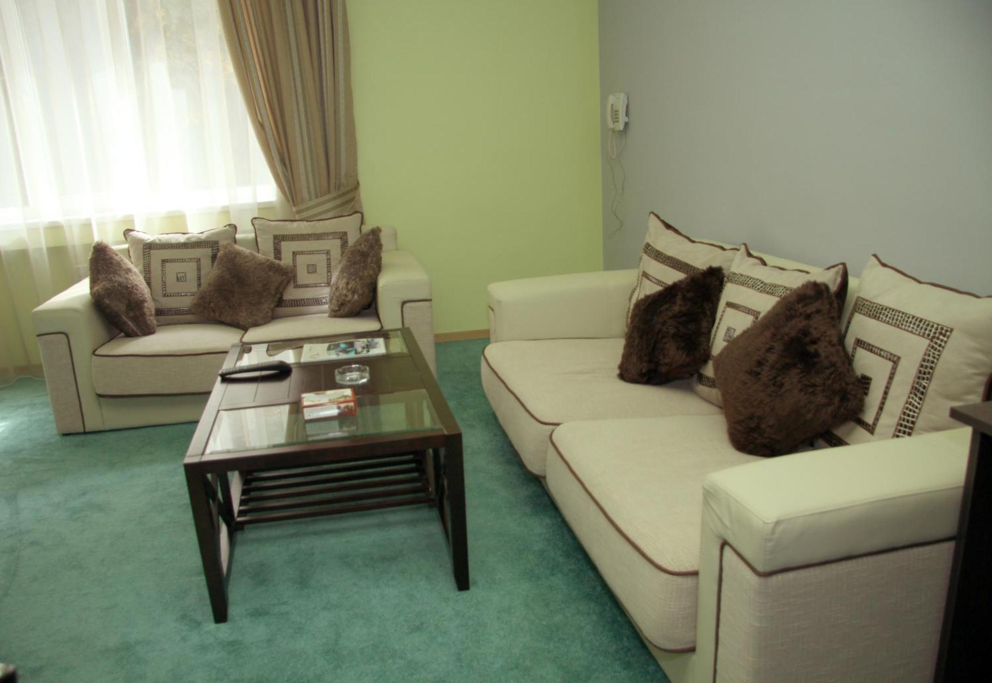 דיליג'אן Greenwood Hotel מראה חיצוני תמונה