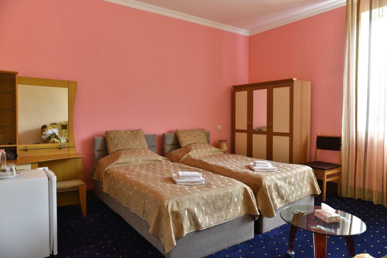 דיליג'אן Greenwood Hotel מראה חיצוני תמונה